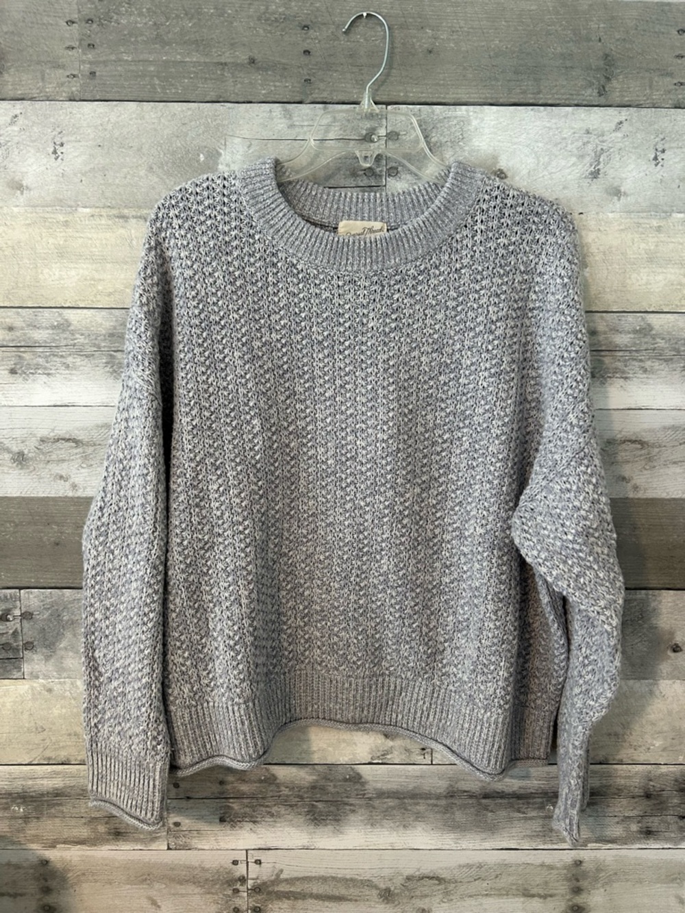 Universal Thread Women's Light Gray Crewneck Textured Knit Sweater